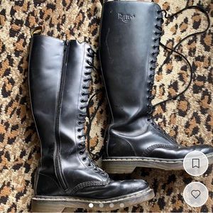 Black 20 Eye Doc Martins W8